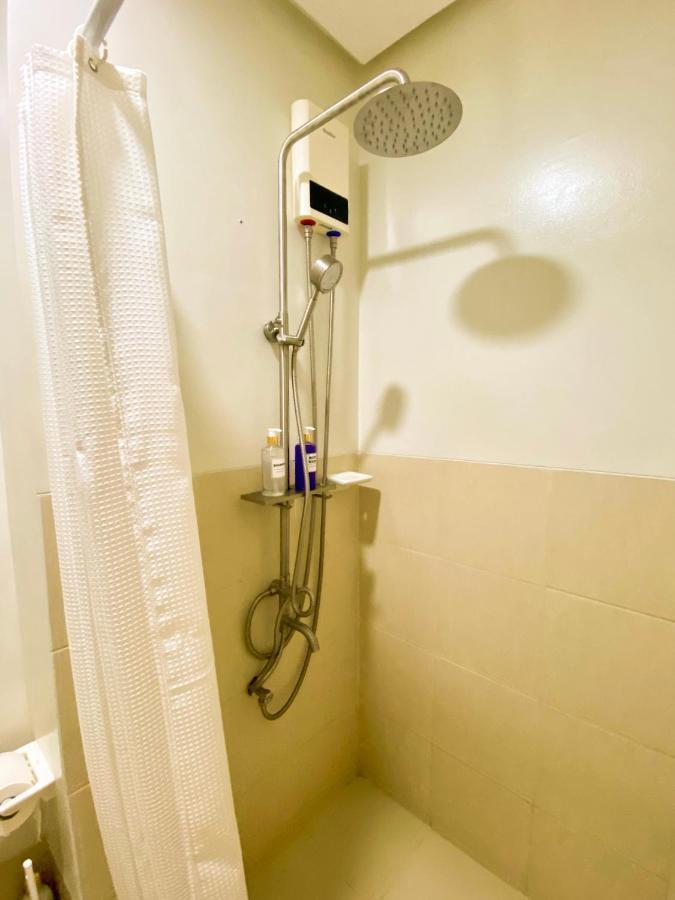 Agape Rentals In Trees Residences Caloocan Экстерьер фото